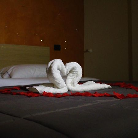 B&B Relax In Помпей Екстериор снимка